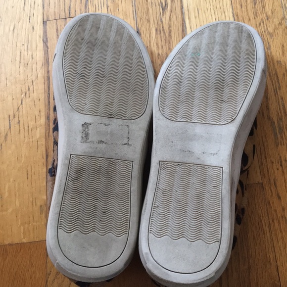 Steve Madden eccentric leopard shoes - Picture 2 of 3